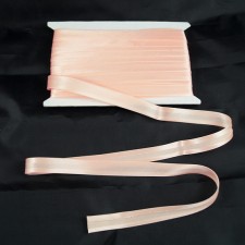 Bild 1 Schrägband Satin Lachsrosa gefälzt 15 mm breit