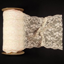 Bild 1 Elastische Spitze Weiss 15 cm breit Nr. 61