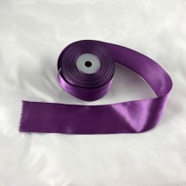 Bild 1 Doppelsatinband Weinrot 50 mm breit