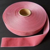 Bild 1 Samtborte Altrosa 36 mm breit