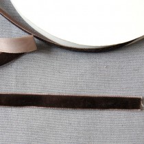 Bild 1 Samtborte Braun 9 mm breit