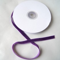 Bild 1 Samtborte Lila 9 mm breit