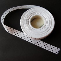 Bild 1 Satinband Weiß mit schwarzen Punkten 15 mm breit 