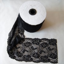 Bild 1 Elastische Spitze Schwarz 15,5 cm breit Nr. 24