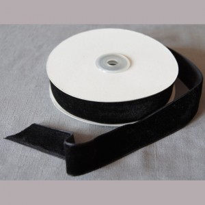 Bild 1 Samtborte Schwarz 25 mm breit