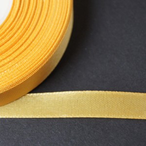 Bild 2 Satinband Hellgold 10 mm breit 