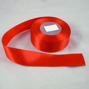 Bild 1 Doppelsatinband Rot 30 mm breit