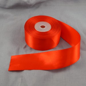 Bild 1 Doppelsatinband Rot 40 mm breit