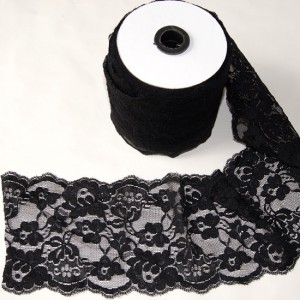 Bild 1 Elastische Spitze Schwarz 15 cm breit Nr. 45