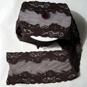 Bild 1 Elastische Spitze Braun 15 cm breit Nr. 48