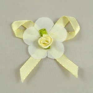 Bild 1 Stoffblumen mit Schleife Aufnäher 50 mm Weiss / Gelb /Grün